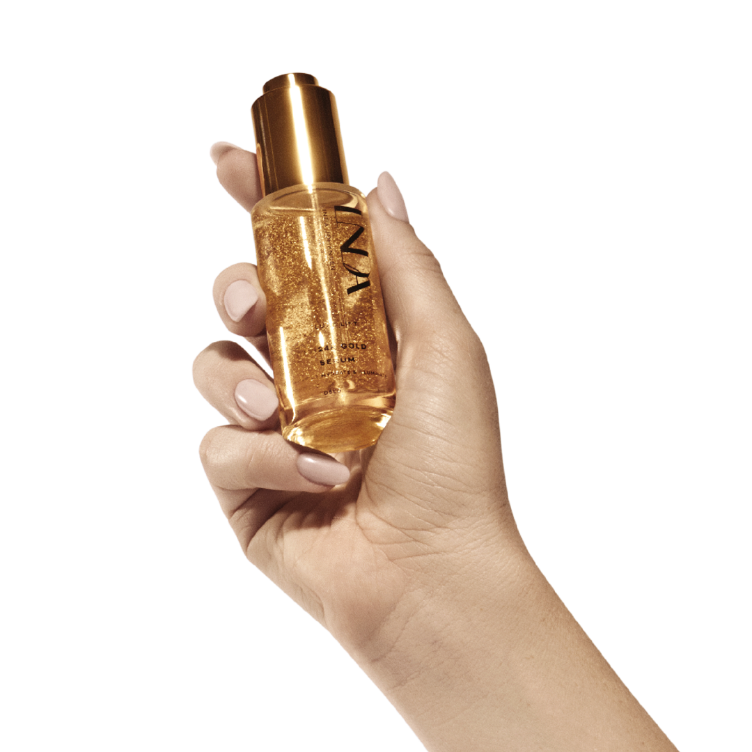 24k_Gold_serum_inhand