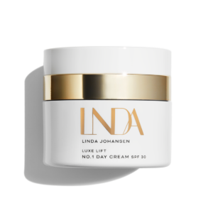 Luxe Lift No1 Day Cream Face cream Day cream in a jar with a lid